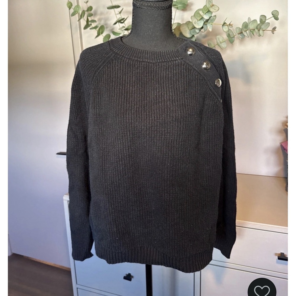 Sézane Gary Jumper Black M Button Shoulder Quiet Luxury French Girl Sweater